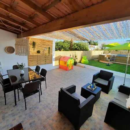 A Casa Da Vila Ermidas Exterior photo
